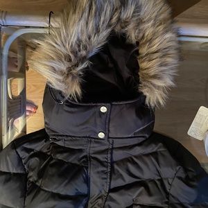 NWT Kenneth Cole  Black knee length coat down and duck feathers size lg